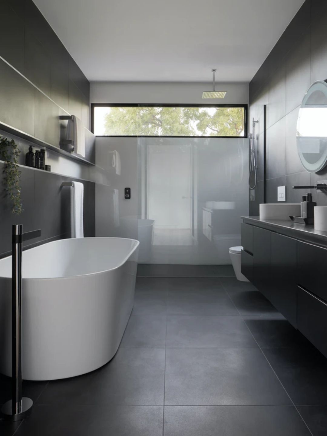 More info: https://www.rarchitecture.com.au/hinkler_house-_glen_waverley Photography: Tatjana Plitt - https://www.tatjanaplitt.com/